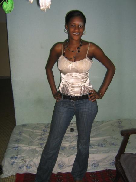 HEUREUX MENAGE